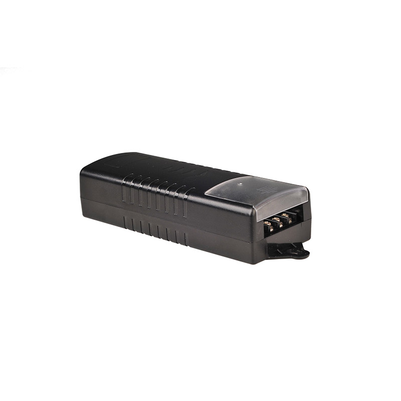 AD5000-4 – Fuente de Poder 12VDc-5A ( regulable)